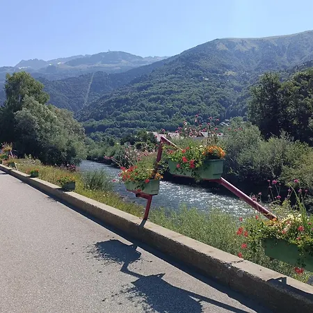 La Taniere De L'ours